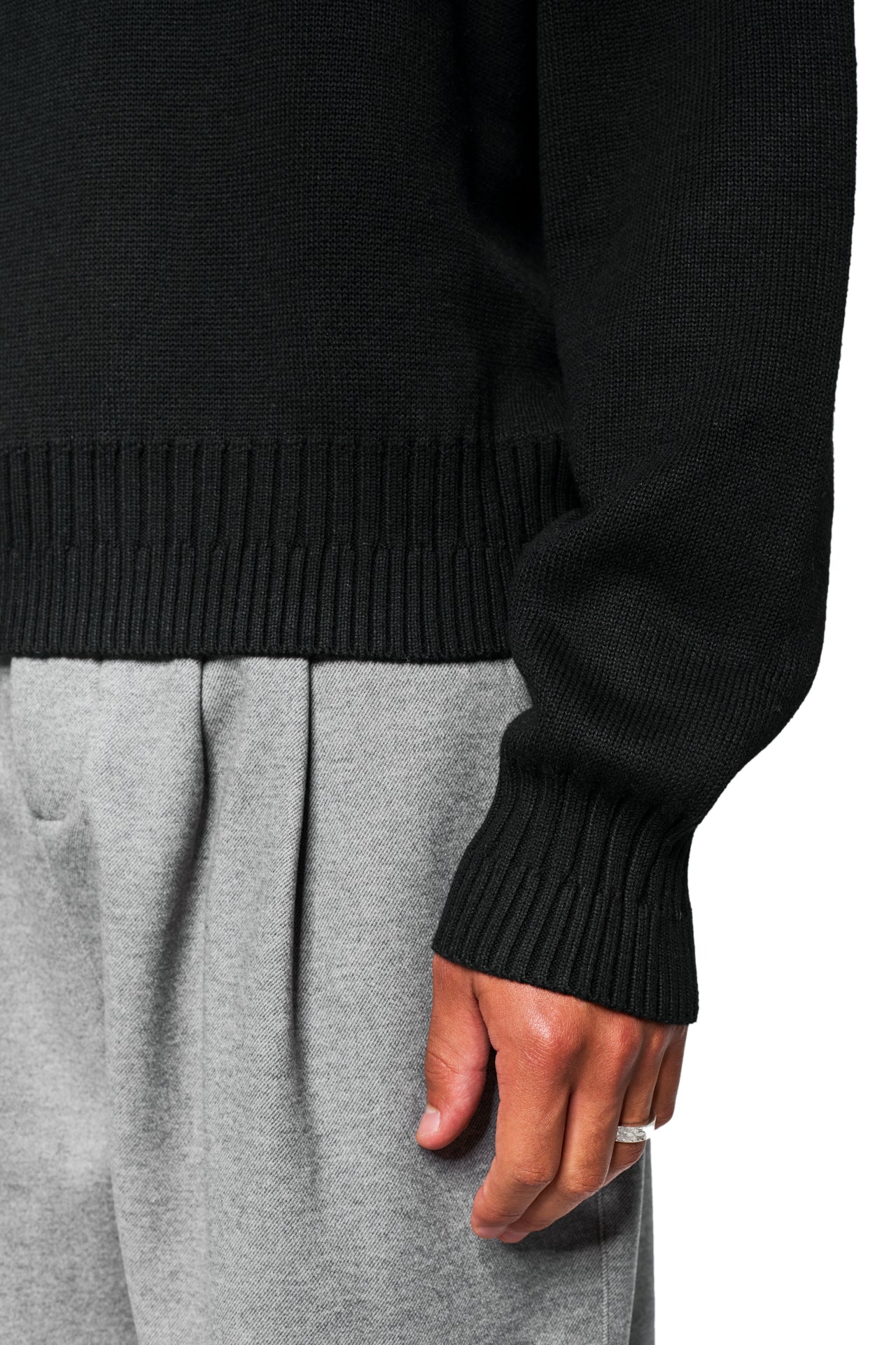 Exquisite Knit Sweater Black - Image 7